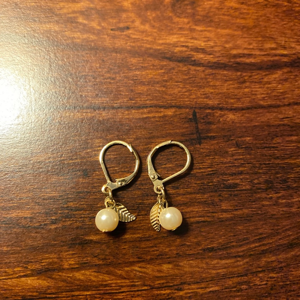 Gold earrings